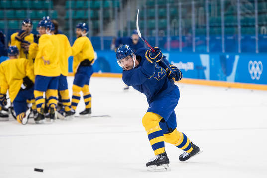 Mikael Wikstrand of Sweden