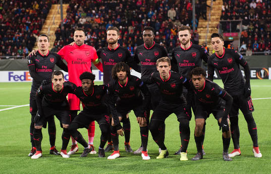 Lagbild Arsenal, Hector Bellerin, målvakt David Ospina,