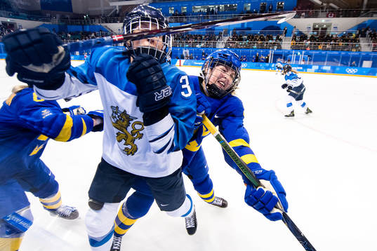 Olivia Carlsson of Sweden in the ice hockey quarterfinal
