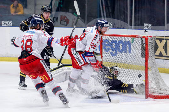 Västerviks Patrik Blomberg gör 3-6