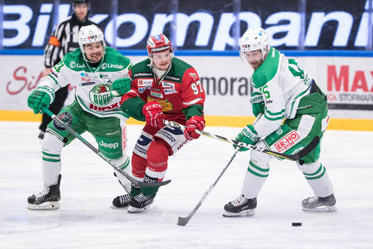 Rögles Kevin Gagné och Moras David Kase och Rögles Simon