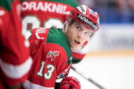 Moras Emil Bejmo  i ishockeymatchen i SHL mellan Mora och