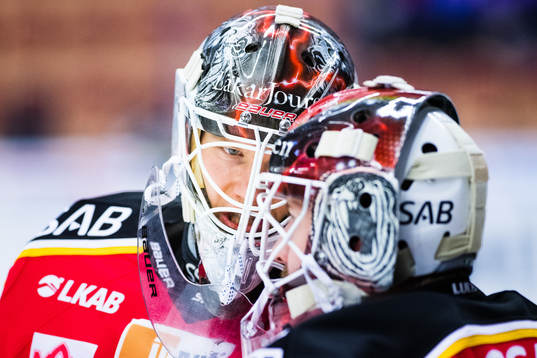 Luleås målvakt Filip Gustavsson och målvakt Joel