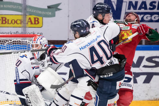 Linköpings Niclas Lundgren och Moras Jason Akeson