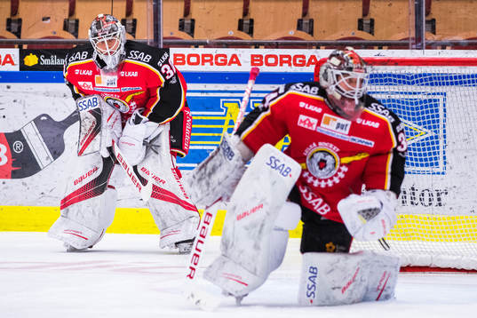 Luleås målvakt Filip Gustavsson och målvakt Joel