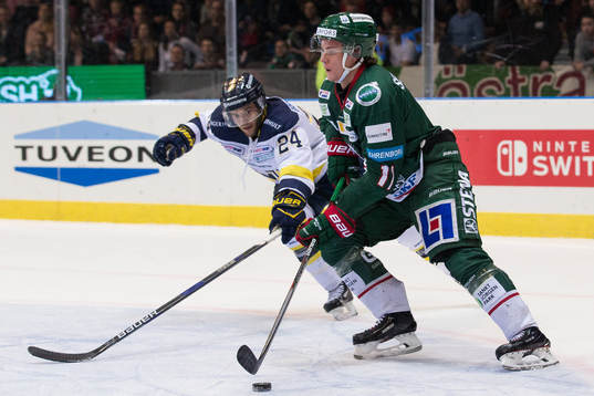 s Stefan Elliott mot Frölundas Victor Olofsson