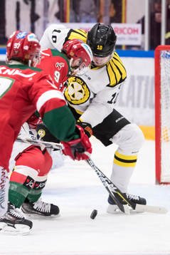 Brynäs Marcus Ersson och Moras Andrew Rowe  i
