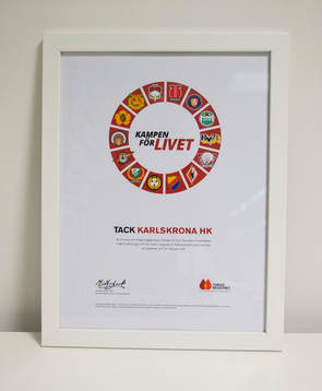 En tavla med Tobiasregistret i Örebros pressrum