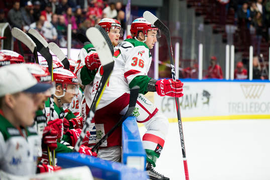 Moras Jason Akeson gör sig redo for inhopp