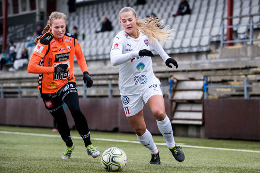 Kristianstads Therese Ivarsson och Rosengårds Lisa-Marie