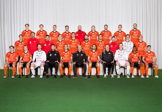  Adam Larsson, Anton Dahlström, Joel Karlsson, Anton Sigvardsson, Lagledare Mikael Sztanski, Rasmus Persson, Rasmus Holgersson, Kevin Carlsson, Christopher Christensen. Mittenledet från vänster: Oliwer Valtonsson, huvudtränare Juan Robledo, assisterande tränare Petter Abrahamsson, Simon Hansson, Karl Lindqvist, Fredrik Zickbauer, Amer Habul, huvudtränare Anders Torstensson, Sebastian Halle, Joel Enarsson. Sittande från vänster: Johan Axelsson, Emil Alexandersson, Leo Sztanski, målvaktstränare Rickard Fransson, Jesper Gustafson, sportchef Peter Christensson, Eric Petersson, naprapat Fredrik Andersson, Philip Olsson, Enoch Adu, Nassir El Aissati.