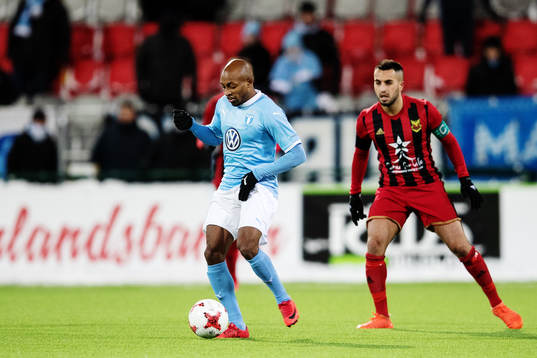 Malmö FFs Fouad Bachirou och Östersunds Brwa Nouri
