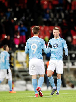 Malmö FFs Markus Rosenberg och Mattias Svanberg jublar