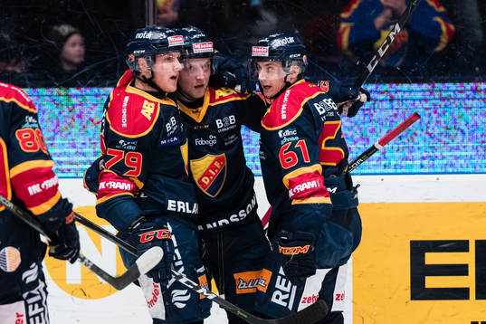 Djurgårdens Linus Hultström (m) jublar