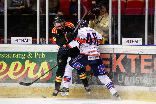 Brynäs Henrik Larsson och Växjös Daniel Rahimi