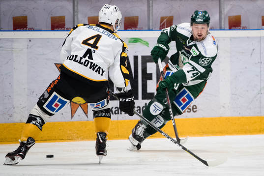 Skellefteås Bud Holloway och Färjestads Rasmus Asplund