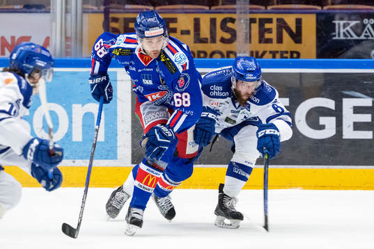 Oskarshamns Joakim Hagelin och Leksands Austin Madaisky