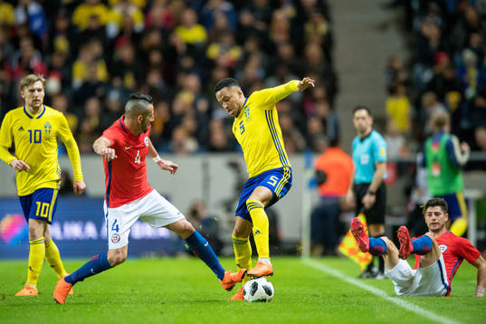 Chiles Mauricio Isla och Angelo Sagal och Sveriges Emil