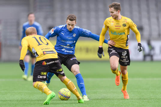 Halmstads Gabriel Gudmundsson och Elfsborgs Adam Lundqvist