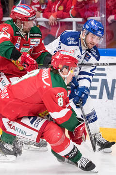 Leksands Alex Friesen och Moras Robin Johansson  i