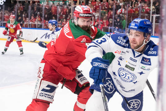 Leksands Alex Friesen och Moras Steven Seigo  i