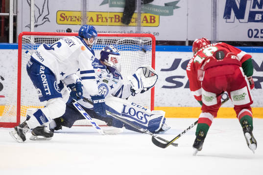 2-0 av Moras Emil Aronsson bakom Leksands målvakt Tex