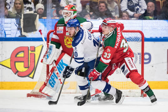 Leksands Matt Carey och Moras Joakim Lilliehöök framför