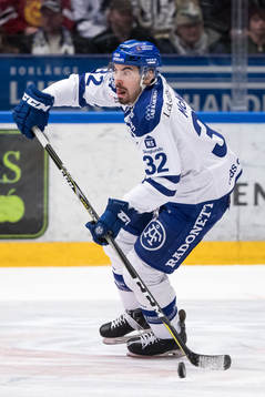 Leksands Patrick McNally  i ishockeymatchen i direktkvalet