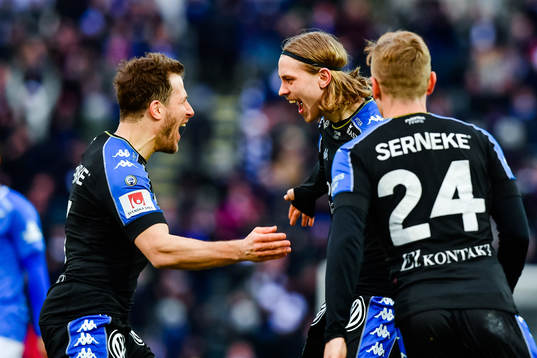 IFK Göteborgs Tobias Hysén och Sebastian Ohlsson jublar