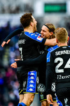 IFK Göteborgs Tobias Hysén och Elias Mar Omarsson  jublar