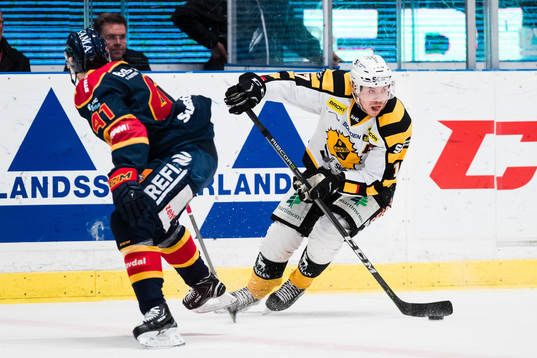 Djurgårdens Alexander Falk och Skellefteås Pär Lindholm