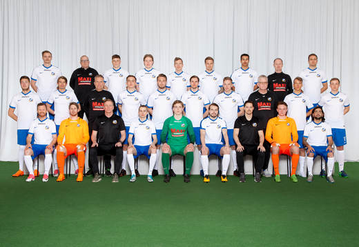  Mattias Floren, materialare Jonas Holmberg, Konrad Gustafsson, Alexander Floren, Robin Ingvarsson, Emil Berger, David Hasler, materialare Mats Olsson, Pierre Hertin. Mittenledet från vänster: Linus Jansson, Rasmus Noren, hjälptränare Mikael Toftling, Alexander Hallin, Haris Karahmet, Martin Springfeldt, Jonathan Lundberg, läkare Bengt Ljunglöf, Pontus Hatula, Henrik Hultberg. Sittande från vänster: Kristoffer Näfver, Andreas Carlström, assisterande tränare Patrick Ingvarsson, August Holmberg, Rasmus Brolin, Jens Arrby, tränare Stellan Carlsson, Daniel Angergård, Miran Abdulrahman.