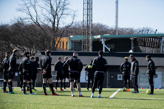 Landskronas tränare Agim Sopi med laget