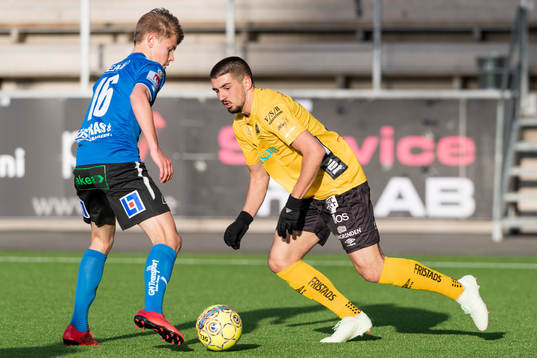 Elfsborgs Ibrahim Dresevic och Halmstads Isac Harrysson