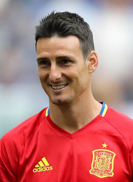 Aritz Aduriz, Spanien