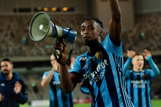 Djurgårdens Philana Tinotenda Kadewere jublar