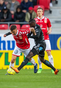 Kalmars Herman Hallberg och Östersunds Ken Sema