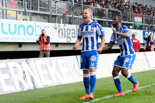 IFK Göteborgs Gustav Engvall jublar efter att han gjort 1-0