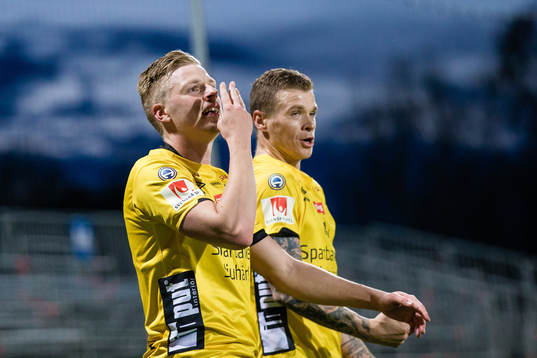 Elfsborgs Per Frick jublar efter 0-2