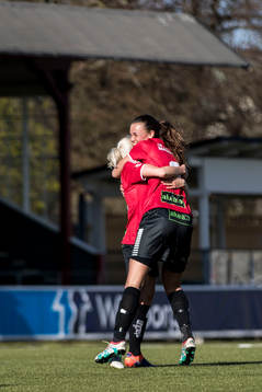 Limhamn Bunkeflos Anna Welin jublar