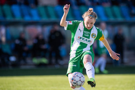 Hammarbys Olga Ekblom gör 1-2-målet