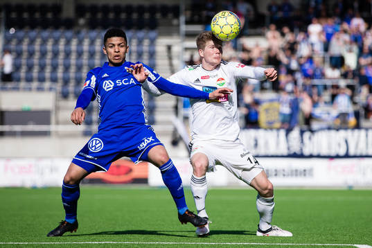 Dalkurds Oliver Berg och Sundsvalls Romain Gall