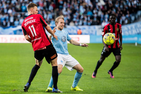 Brommapojkarnas Tim Söderström och Malmö FFs Oscar