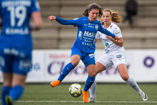 Eskilstunas Loreta Kullashi och Rosengårds Glodis Perla