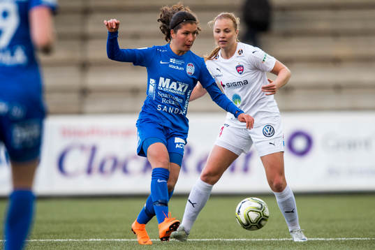 Eskilstunas Loreta Kullashi och Rosengårds Glodis Perla