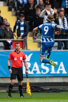 IFK Göteborgs Elias Mar Omarsson jublar efter att han gjort 1-0-målet
