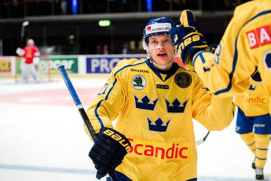 Sveriges Lawrence Pilut jublar