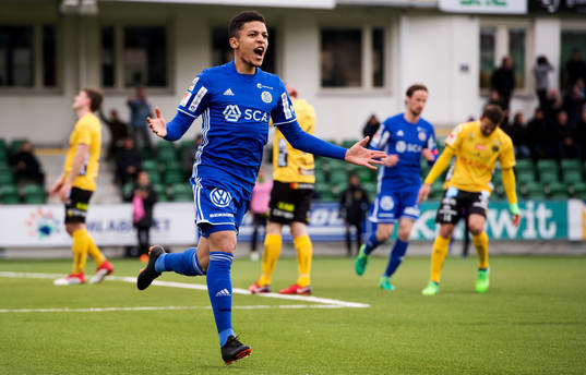 Sundsvalls Romain Gall jublar