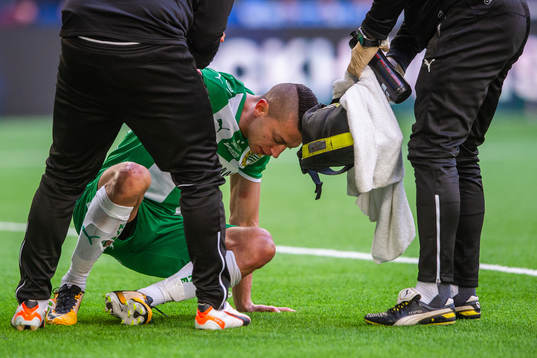Hammarbys Nicola Djurdjic har ont