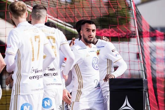 Östersunds Brwa Nouri jublar efter 1-0 på straff